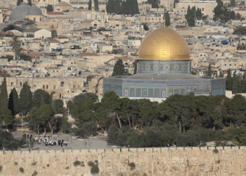 Ratusan Pemukim Ilegal Israel Serbu Kompleks Al-Aqsa di Bawah Pengawalan Polisi
