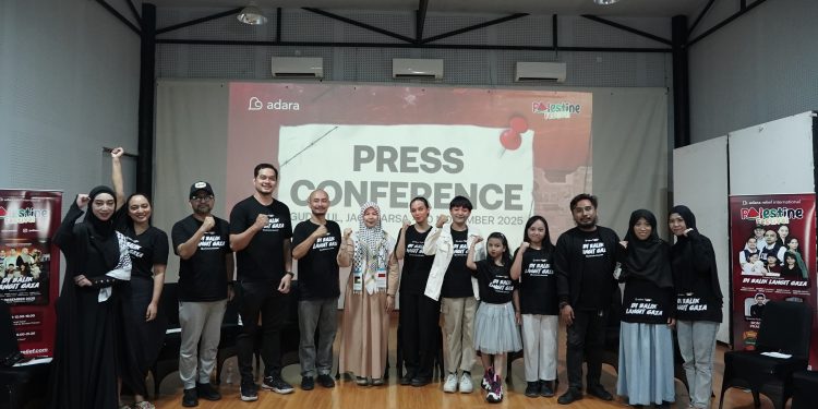 Konferensi pers Palestine Festival yang diselenggarakan di Gudskul, Jagakarsa, pada Ahad [30/11] sebagai rangkaian menuju event kemanusiaan akhir tahun 2025. Acara ini memperkenalkan teater bertema keteguhan rakyat Gaza dalam menghadapi genosida. Konferensi pers turut dihadiri para pemain teater: David Chalik, Bella Fawzi, Robert Chaniago, dan Cholidi Asadil Alam.