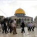 Gerombolan Pemukim Yahudi Menodai Masjid Al-Aqsa