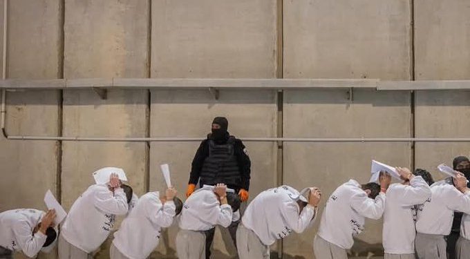 Ketegangan di Penjara Israel Picu Kekhawatiran Penindakan Kekerasan terhadap Tawanan Palestina