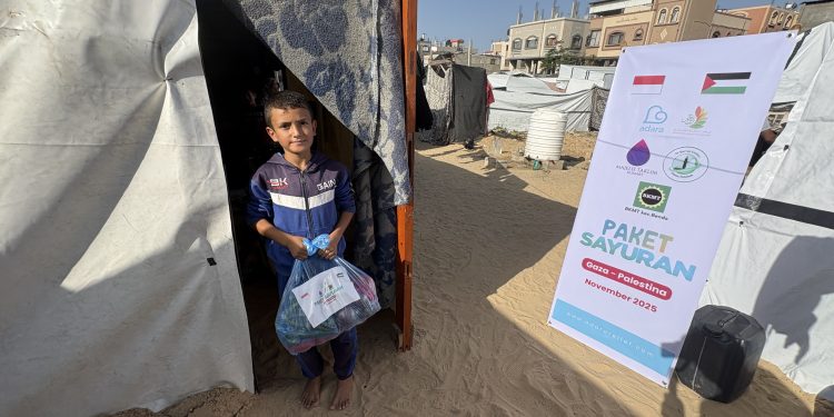 Bantuan Sayuran Jangkau Ribuan Warga Gaza Selatan