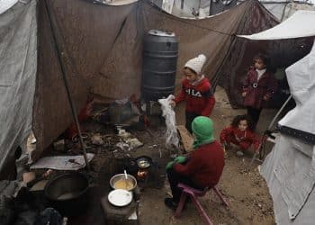 Lonjakan Kasus Flu Ancam Warga Palestina di tengah Musim Dingin