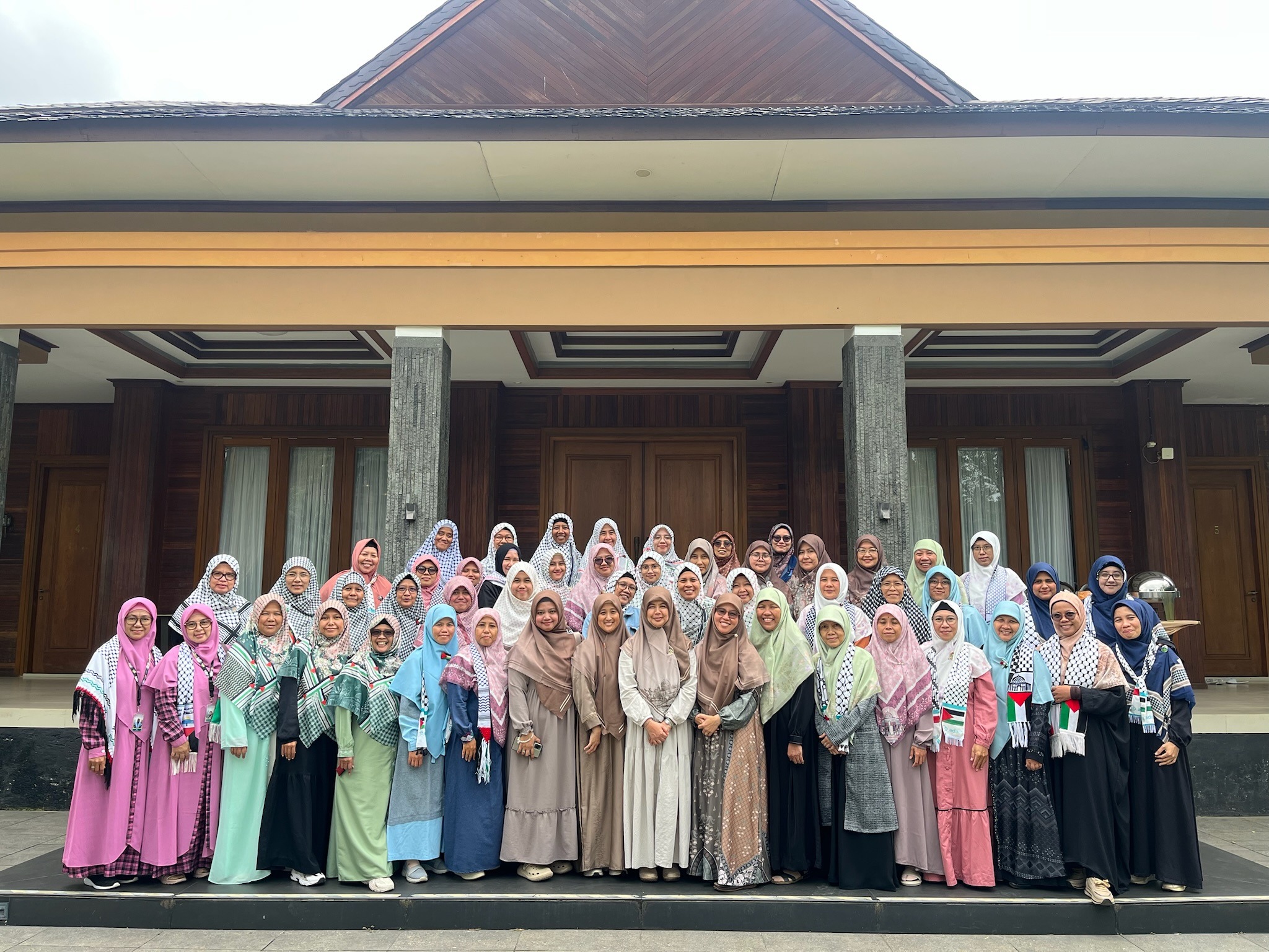 Komunitas Adara Relief International 2026.