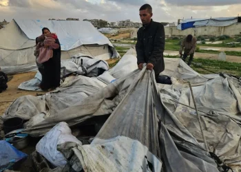 Ribuan Tenda di Gaza Rusak Diterjang Badai, Ancaman Bencana Kemanusiaan Meningkat