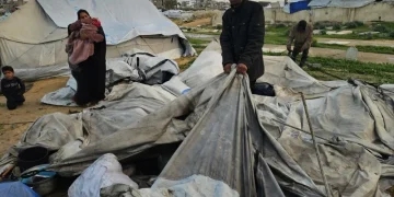 Ribuan Tenda di Gaza Rusak Diterjang Badai, Ancaman Bencana Kemanusiaan Meningkat