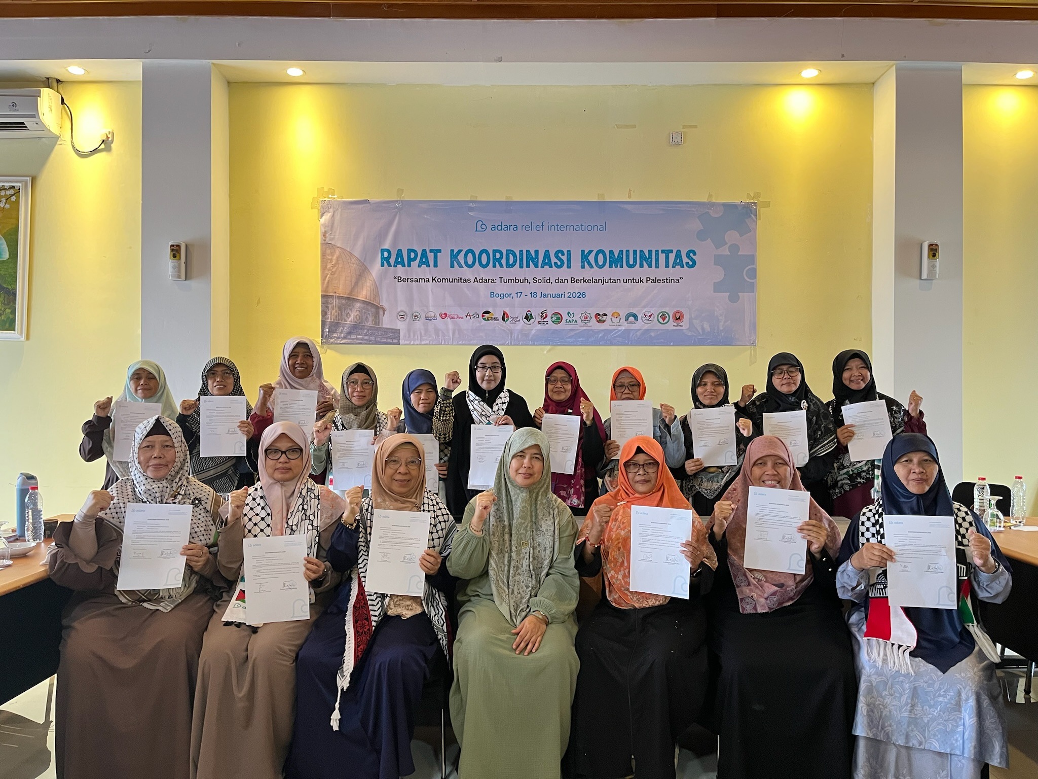 Surat Komitmen Komunitas Adara.