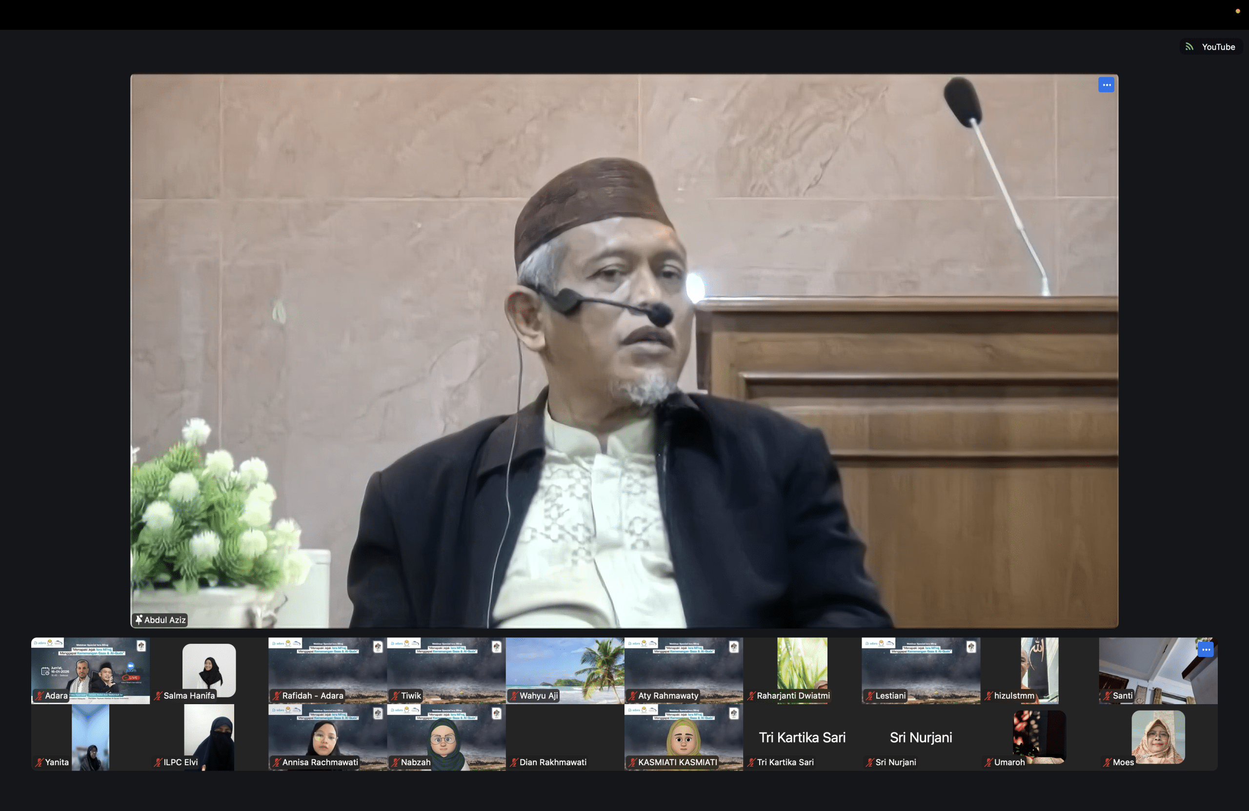 Ustadz Abdul Aziz Abdurrauf, Lc mengisi webinar Isra' Mi'raj (16/1).
