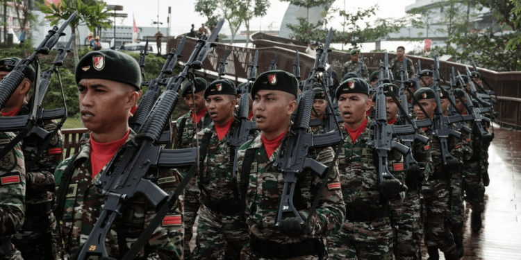 Indonesia Bersiap Kirimkan 8.000 Tentara ke Jalur Gaza