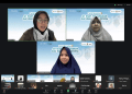 Ustadzah Eva Muzlifah, Lc., M.A. dan dr. W. Nindya Putri mengisi Webinar Tarhib Ramadhan di Zoom Meeting (1/2).