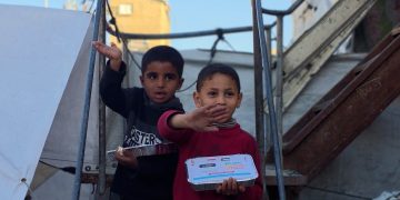 Ribuan Warga Gaza di As Shabrah Terima Paket Makanan Berbuka