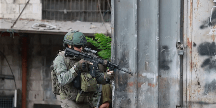 Anak Palestina Terbunuh, Ditembak dalam Serangan Israel di Nablus