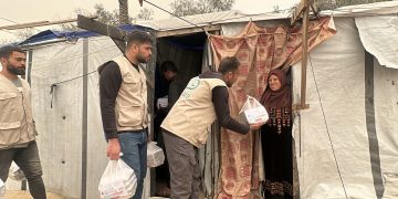 Iftar untuk Gaza: Ribuan Paket Disalurkan di Deir al-Balah