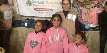 Baju Lebaran untuk Anak-anak Asuh Sahabat Adara di Gaza