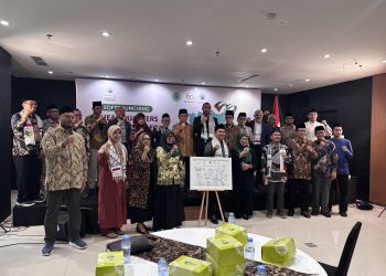 Penandatangan Piagam Jakarta pada Soft-Launching Headquarter Asia- Pacific for Al-Quds & Palestine oleh jajaran MUI, pengurus Headquarters, lembaga kemanusiaan, serta media massa (15/4).