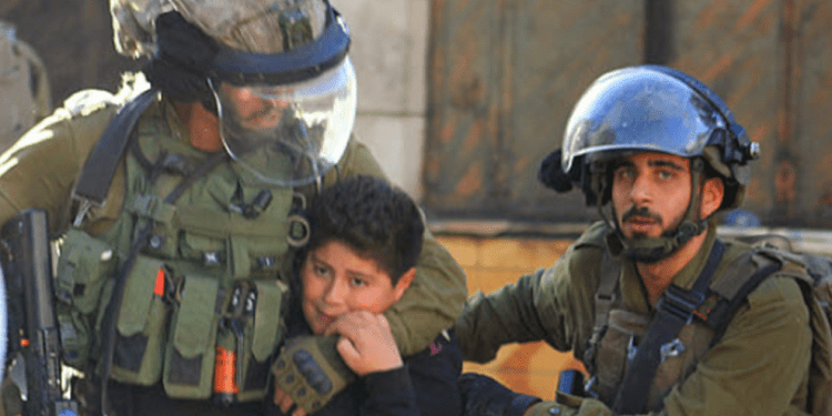 Israel Menahan 1.800 Anak Palestina sejak Oktober 2023