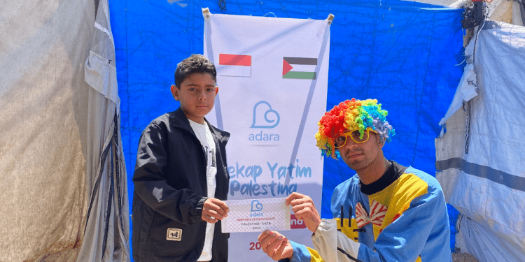 Pemberian dana program DYP Bulan Maret 2026 di kamp pengungsian di Gaza