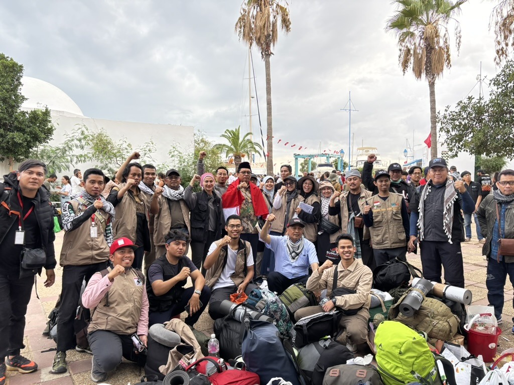 Maryam, Abeng, dan Thoudy dalam Misi Global Sumud Flotilla 2025.