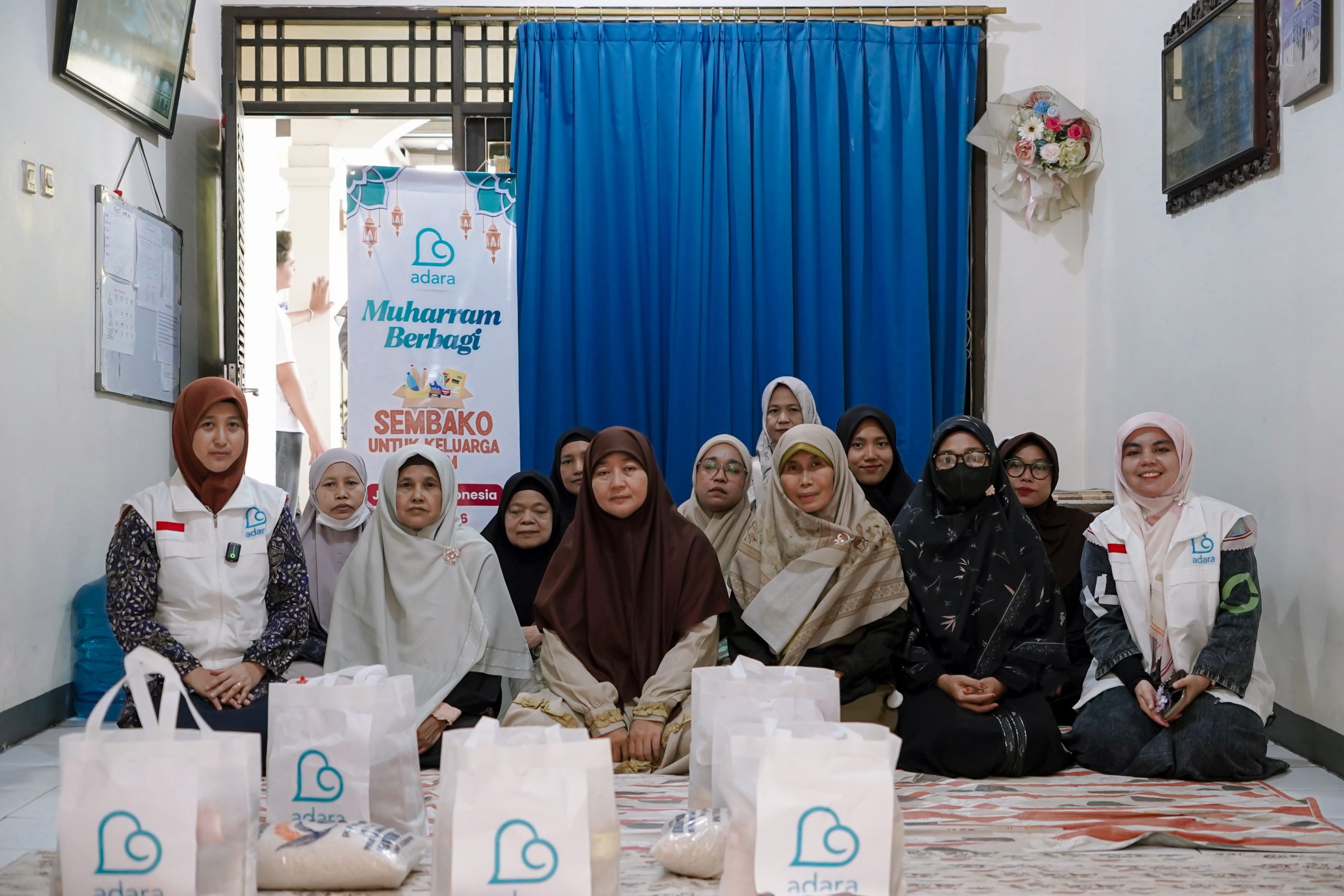 Bersama para ibu tangguh tulang punggung keluarga.
