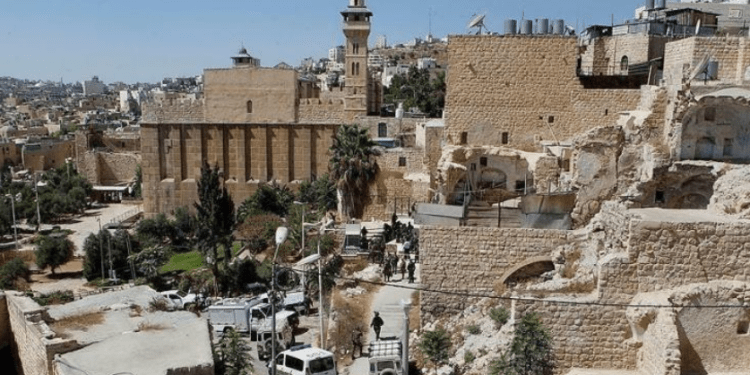 Palestina Kecam Pembongkaran Kanopi Masjid Ibrahimi oleh Israel