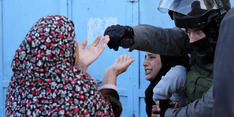 Penahanan Perempuan Palestina Meningkat
