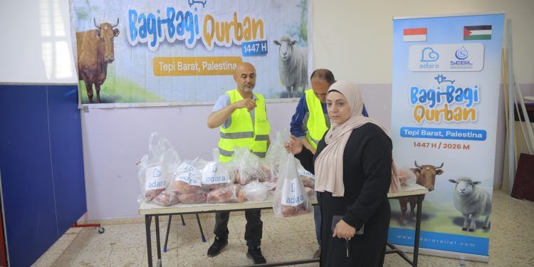 Daging Kurban Masyarakat Indonesia untuk Dua Kota di Tepi Barat