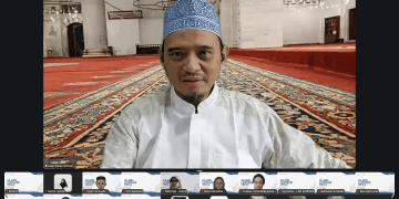 Ust. Asep Sobari membawakan materi “Upaya 50 Tahun Melahirkan Generasi Shalahuddin” dalam Saladin Leadership Circle #2.