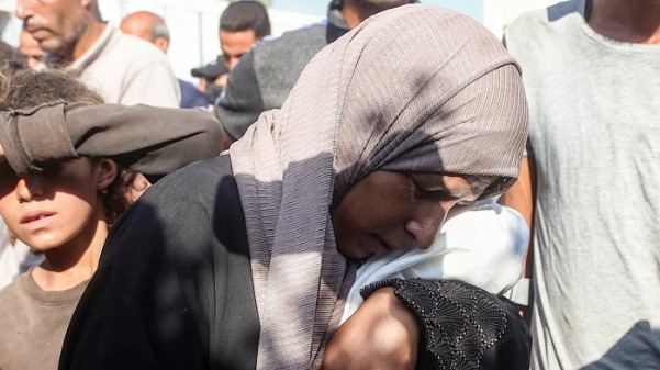 Darah, Air Mata, dan Residu Senjata: ‘Makanan’ Pertama yang Dirasakan Bayi-Bayi Palestina