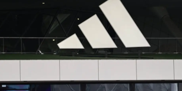 Adidas Diboikot Setelah Libatkan Mantan Tentara Israel