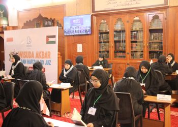 Kegiatan Sardul Qur'an di kamp pengungsian Palestina.