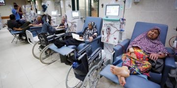 Silent Death: Kelaparan dan kekurangan obat-obatan menghancurkan pasien di Gaza